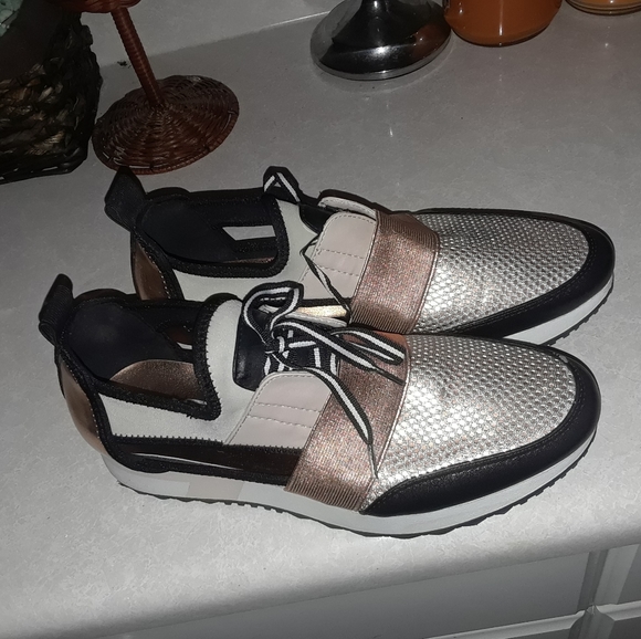 steve madden cliff sneakers dillards